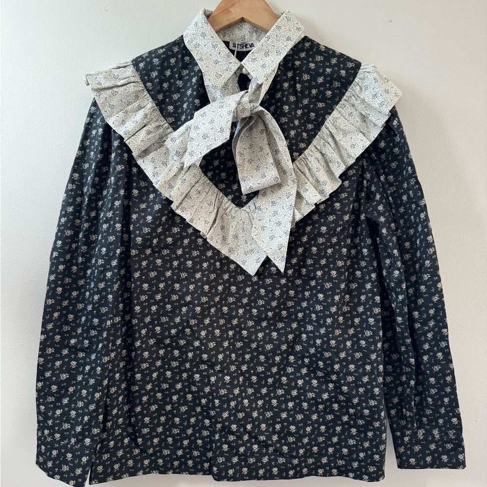 Batsheva Women’s Floral Ruffle Blouse with Bow NWT Size 8/Medium